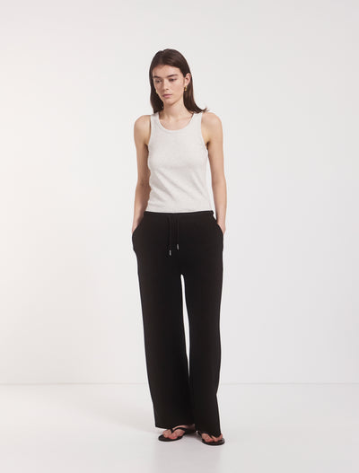 Classic Lounge Sweatpant in Black