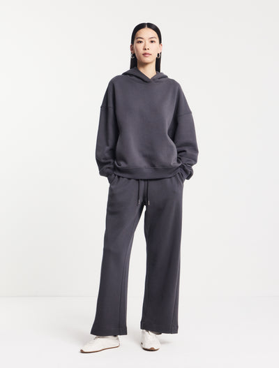Straight Leg Sweatpant in Magnet