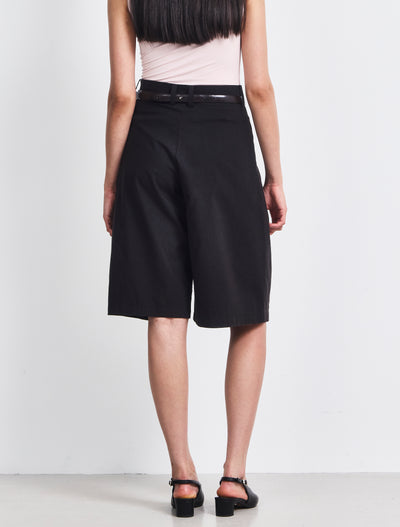 Juniper Pleated Short In Black